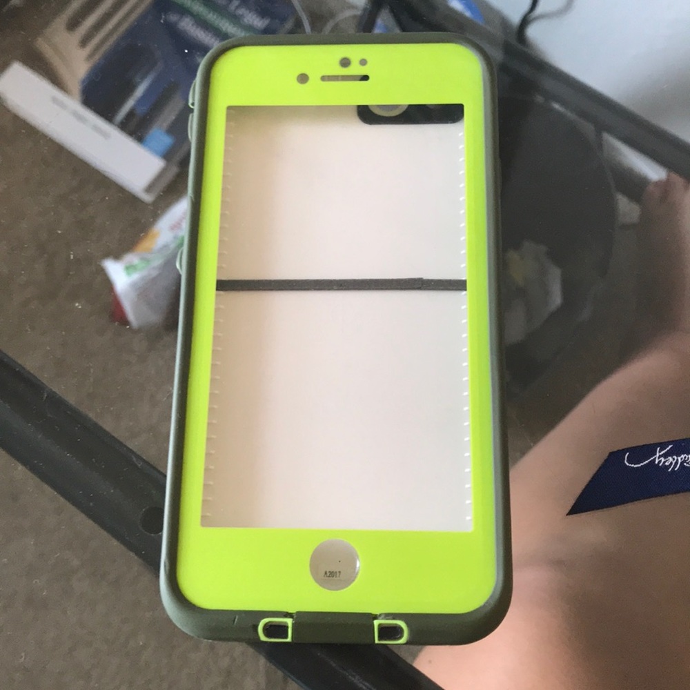 Life proof FRE waterproof Iphone7 only
